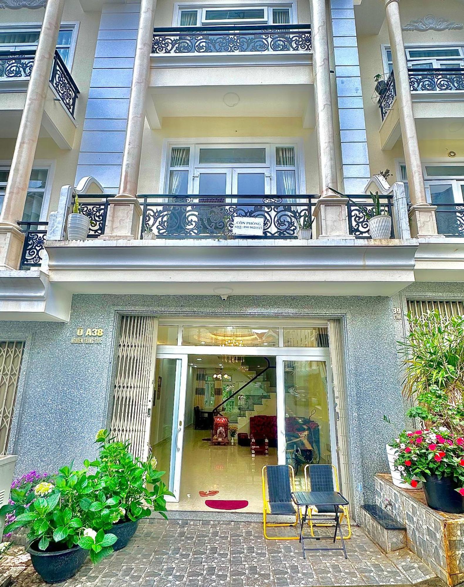 Family Home دالات المظهر الخارجي الصورة